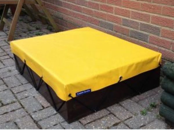 Sandpit With Yellow UPVC Cover
